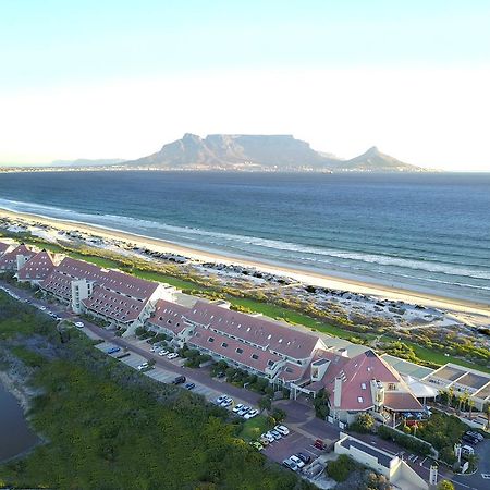 Dolphin Beach Hotel Self Catering Apartments Блаубергстранд Экстерьер фото