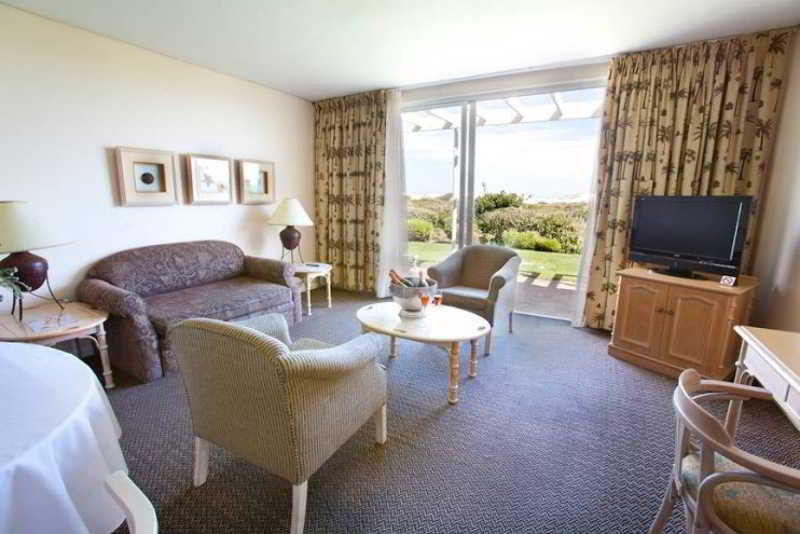Dolphin Beach Hotel Self Catering Apartments Блаубергстранд Экстерьер фото